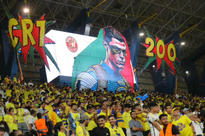 ФОТО. Топ-банер. Фанати Аль-Насра зобразили Роналду у вигляді супергероя