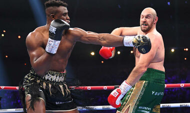 ФЬЮРИ: «Нет, такого нокдауна, определенно, не было в сценарии»