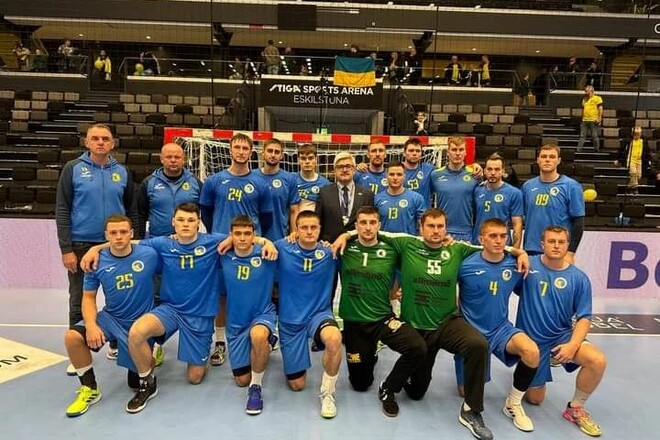 Збірна України з гандболу завершила серію спарингів поразкою у Швеції