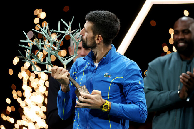 Джокович обыграл Димитрова в финале Мастерса в Париже и взял 7-й титул