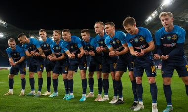 Тривожний матч у Дніпрі, непотрібний спаринг збірної, непереможна Свьонтек