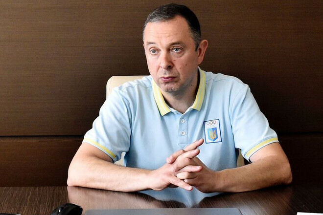 ФОТО. Министр спорта Украины Гутцайт написал заявление об отставке
