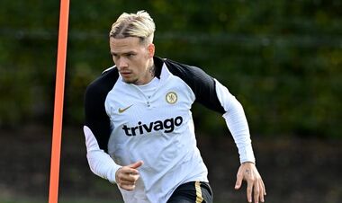 ВІДЕО. Готовий здивувати Ман Сіті? Мудрик відпрацьовує удар на тренуваннях