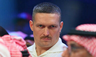 «Я виріс у селі». Усик розповів, чому його не зачіпає трешток Ф'юрі