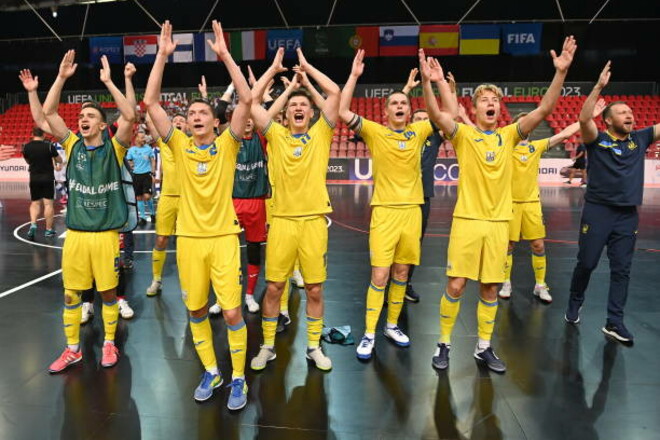 Украина U-19 – Испания U-19. Полуфинал Евро-2023 U-19. Смотреть онлайн LIVE