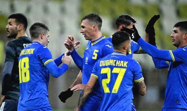 Збірна виграла таємно, оголошено бій Усика, фіаско Аргентини та Бразилії