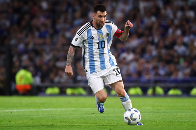 За что? Месси – лучший игрок матча Аргентина – Уругвай по версии SofaScore