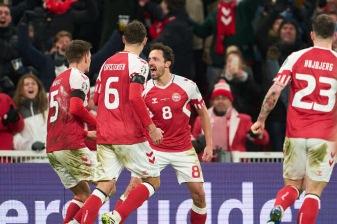 Дания вышла в финальный раунд Евро-2024, победив Словению