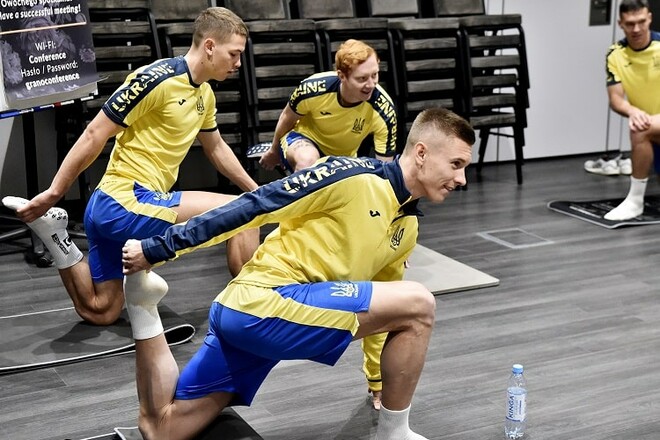 ВИДЕО. Игроки сборной Украины сыграли в теннисбол