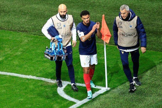 Игрок ПСЖ в 17 дебютировал за Францию, забил и заработал удаление соперника