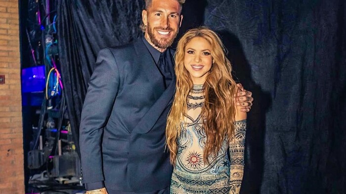 ФОТО. Тролінг по-іспанському. Рамос вручив Шакірі музичну нагороду