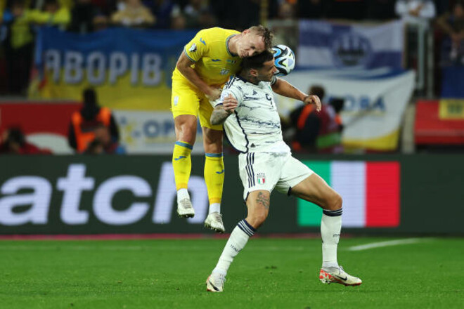 Дважды впервые. Украина провела против Италии исторический матч