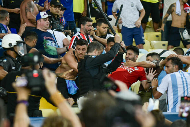 ФИФА расследует драку на Маракане. Бразилии грозят санкции