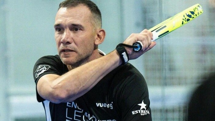 ФОТО. Шевченко сыграл в падель. Турнир легенд прошел в Барселоне