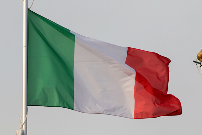 Італія боротиметься з азартними іграми у підлітків за допомогою SIM-карт