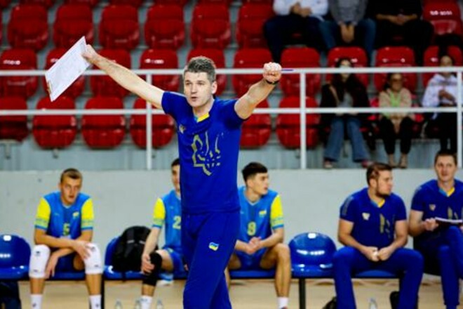 Украина выиграла у Эстонии на чемпионате EEVZA по волейболу