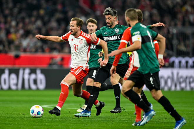 Бавария уверенно обыграла Штутгарт, Кейн забил 20-й гол в Бундеслиге