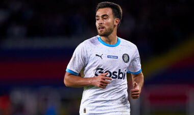 Барселона хочет продать защитника, который играет в аренде в Жироне