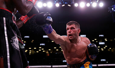 Дерев'янченко отримав травму і не вийде на бій із Монтгомері