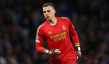 Стала известна реакция Анчелотти на голевую ошибку Лунина в матче с Барсой