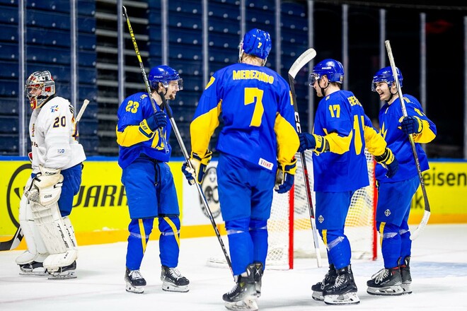 Украина выиграла ЧМ по хоккею. Как это получилось и что дальше