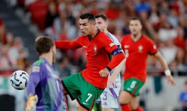 ВИДЕО. Обратный отсчет до 1000. Как Роналду забил 901-й гол за карьеру