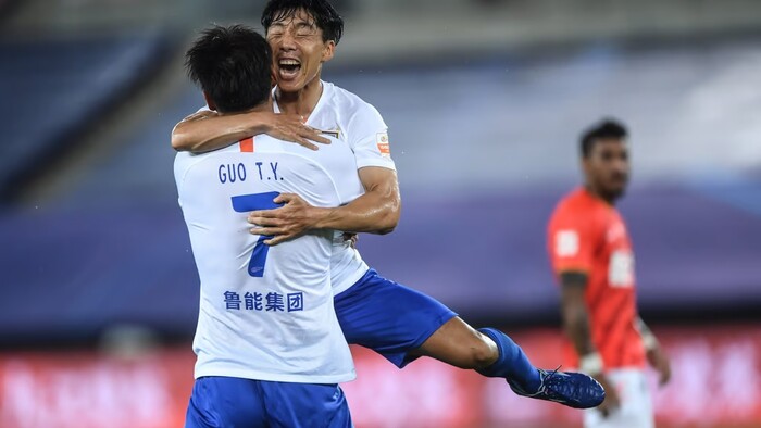 В Китае 43 футболиста пожизненно дисквалифицированы, 34 – сели в тюрьму