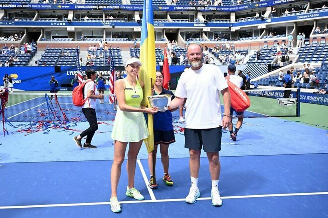 ФОТО. Українська чемпіонка US Open відвідала матч Чехія – Україна у Празі