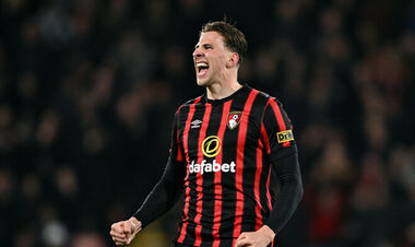 Забарный претендует на звание игрока сезона в Борнмуте