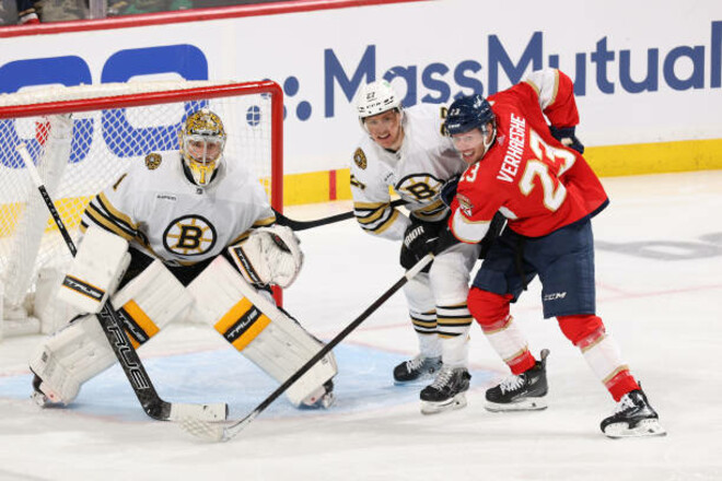 Плей-офф НХЛ. Мощный старт серии от Бостона – Медведи разгромили Флориду