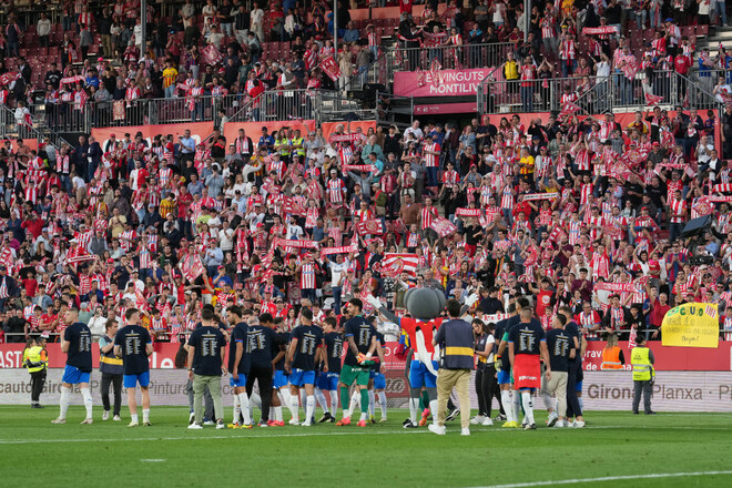 Источник: УЕФА предлагает Жироне играть матчи Лиги чемпионов в Барселоне