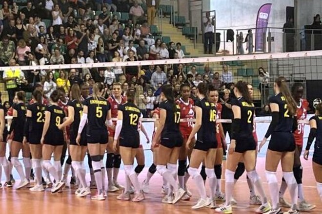 Женская сборная Украины провела два контрольных матча с Францией
