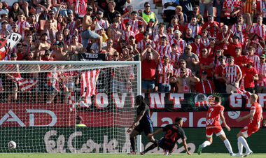 VIDEO. The player of Girona scored against Barcelona and entered the history of La Liga