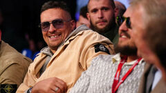 Storks were flying. Usyk named the boxer who gave him the hardest uppercut