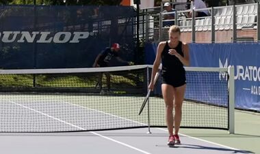 VIDEO. Yastremska trained with a child who proudly carries the flag of Russia