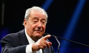 «Он тогда стал...» Боб Арум назвал боксера, который нокаутировал Усика