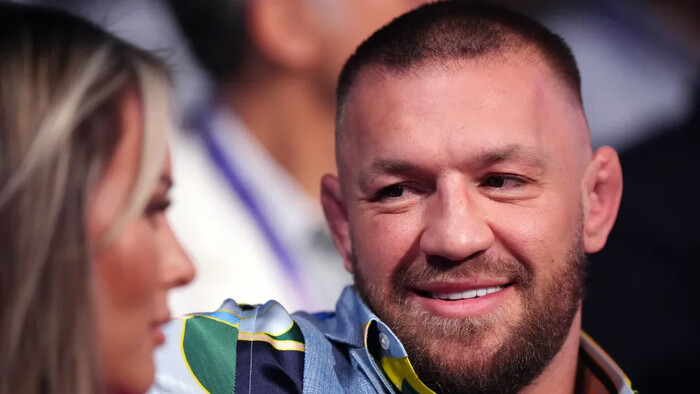 Невозможно поверить! Сколько выиграл Макгрегор на победе Перейры?