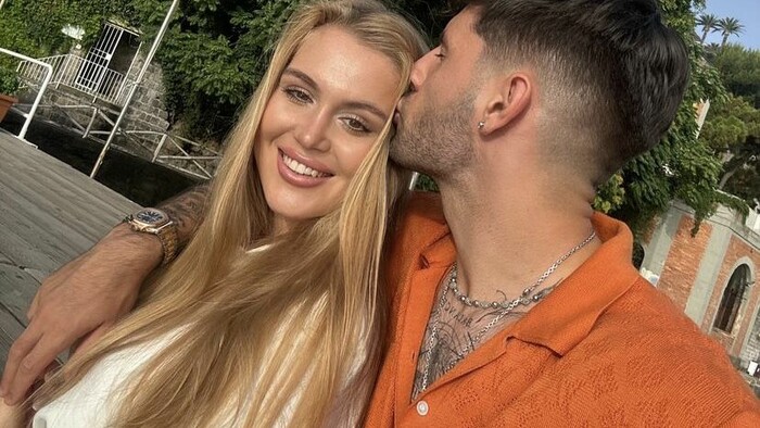 ФОТО. Нова дівчина зірки Ліверпуля підірвала соцмережі!