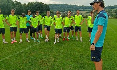 Суркис, Шевченко, Пономаренко. Тренер Украины U-19 отметил конкуренцию