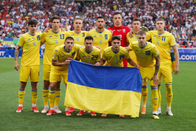 Україна скоро зіграє у новій формі. Ексклюзивний дизайн доведеться чекати