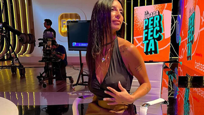 ФОТО. Зустрічайте журналістку неймовірної краси, яка вміє давати прогнози