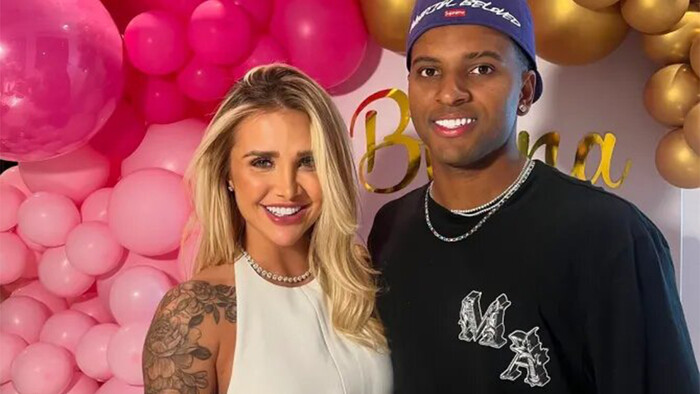 ВІДЕО. Зірковий футболіст Реала не ходить у душ. Про кого йдеться?