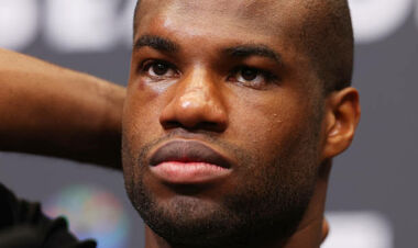 «Он его просто задушит». Дюбуа назвал победителя реванша Усик – Фьюри