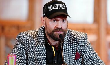 «Он заплатит за это». Фьюри обвинил Усика в нарушении условий реванша