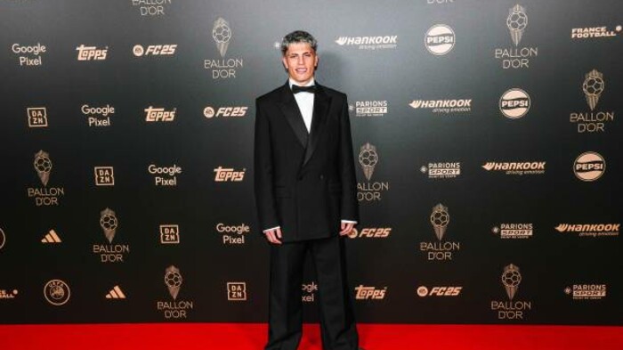 ФОТО. Звезда Манчестер Юнайтед опозорился на церемонии Золотой мяч-2024