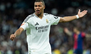 ФОТО. Футбольний фан епічно затролив Кіліана Мбаппе. Це топ-рівень