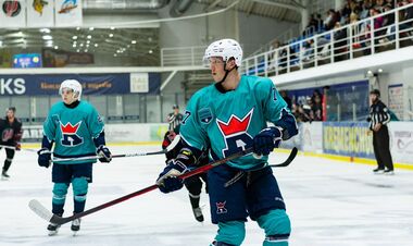 ЧУ з хокею. Перемога Київ Кепіталз, спроба камбеку Дніпра з 0:5