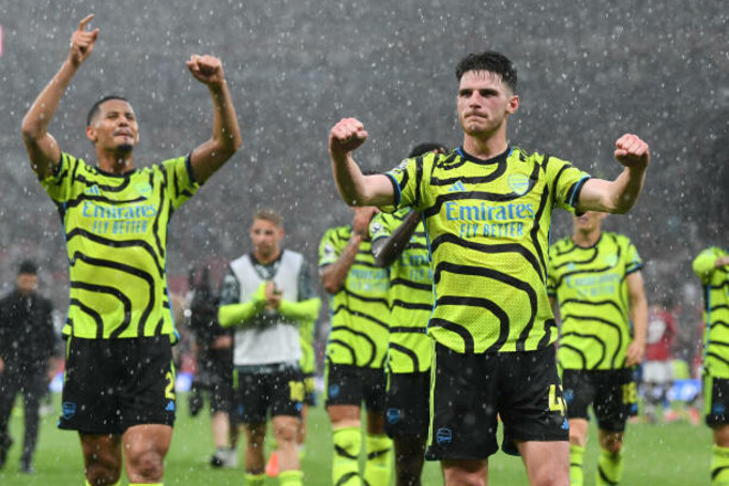 Зинченко и Ко покорился исторический рекорд. Арсенал с новым достижением