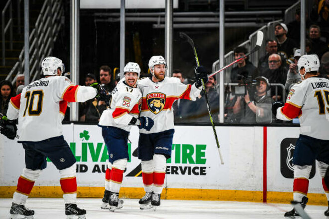 Плей-оф НХЛ. Флорида з камбеком обіграла Бостон, поразка Едмонтона