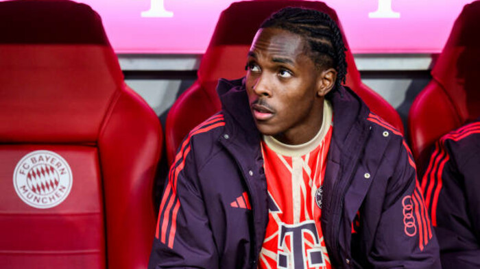 ФОТО. Игрок Баварии встречается с потенциальной Мисс Вселенная